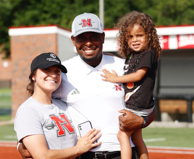 Assistant coach <a href="/CoachRonFrost/">Coach Ron</a> has been named the next head coach of <a href="/nicholls_sb/">Nicholls Softball</a> 

See story:
toryt-sports.weebly.com/stories/ron-fr…

<a href="/GeauxColonels/">Nicholls Colonels</a> <a href="/SouthlandSports/">Southland Conference</a> <a href="/MirandaDrennan2/">Miranda Frost</a> <a href="/NCAASoftball/">NCAA Softball</a>