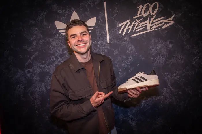 Complex Sneakers (@complexsneakers) on Twitter photo .<a href="/Nadeshot/">100T Nadeshot</a> and <a href="/100Thieves/">100 Thieves</a> are getting their own Adidas collaboration
"Just a wild circumstance for me, and I don't even know how we ended up here. Truly, I have no idea."
We caught up with Nadeshot at the launch party for the new collection⬇️
FULL INTERVIEW: .<a href="/Nadeshot/">100T Nadeshot</a> and <a href="/100Thieves/">100 Thieves</a> are getting their own Adidas collaboration
"Just a wild circumstance for me, and I don't even know how we ended up here. Truly, I have no idea."
We caught up with Nadeshot at the launch party for the new collection⬇️
FULL INTERVIEW: