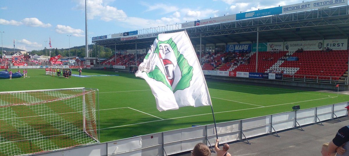 supporterutstyr's tweet photo. π
01.06.2024
β½οΈ Kongsvinger - Bryne 3-1
π³π΄ Obos liga
π Gjemselund Stadion
Another annoying loss for Bryne against top of the league Kongsvinger who took their chances much better. Sunny and a beautiful day. #groundhopping #brynefk #liveinstadium https://t.co/qDmvC9mujq