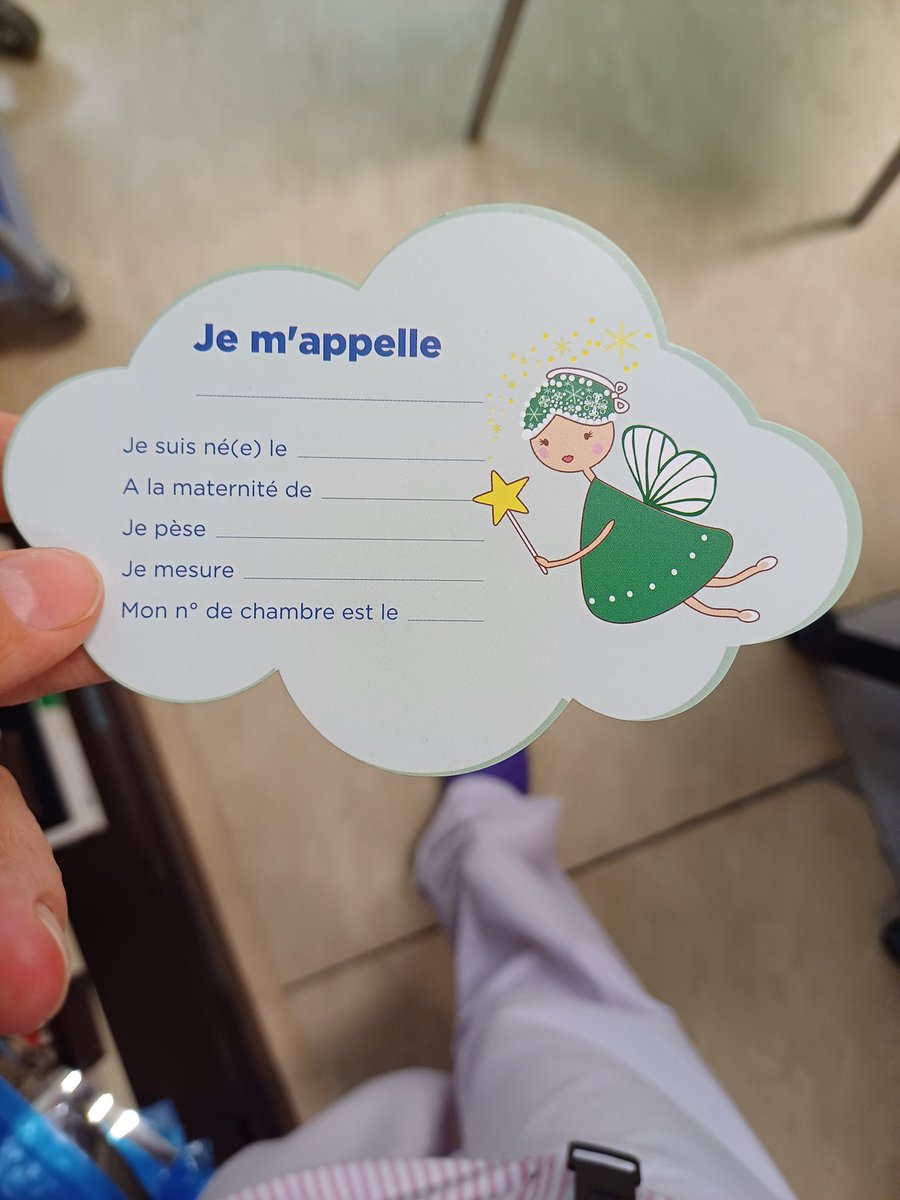 ziiitZiiitunnn's tweet photo. Aujo j'ai eu un papa qui m'a dit "vous avez pas autre chose qu'une fée ? C'est un garçon !" 

Comme si le gosse allait devenir un JeremStar a cause de ca ???😆😆 https://t.co/zxU27xEkpH