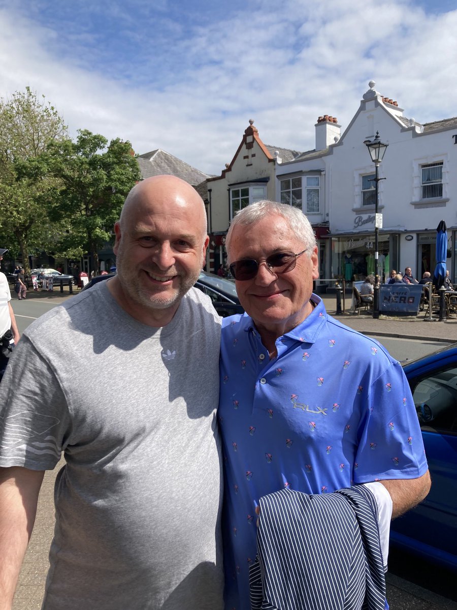 PSmithSkySports's tweet photo. A very pleasant surprise on a trip to Lytham Many Manchester journalists were under the impression that tabloid legend Bill Thornton had passed away earlier this year causing us sadness To see him again and have a laugh was amazing.Word wrongly circulated. Still shocked &amp; pleased https://t.co/tlXjHpiff2