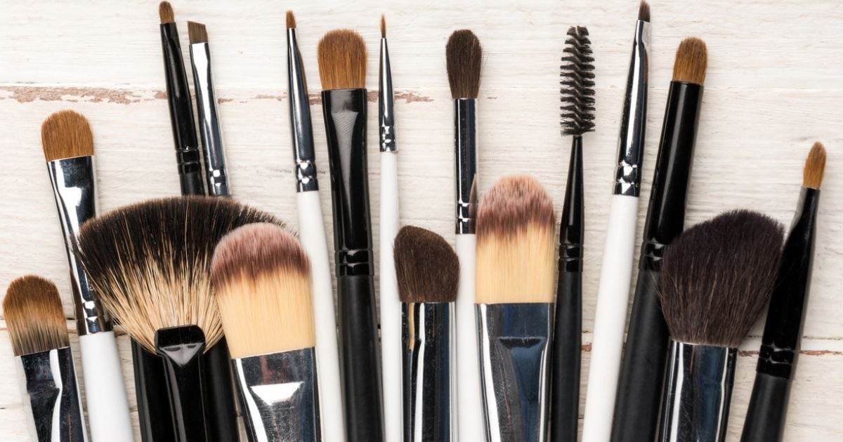 How To Store Makeup Brushes So They’re Always Clean, Tidy, And Handy dlvr.it/T7j0gZ