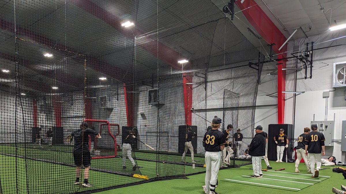 Avon OrioleAthletics tweet media