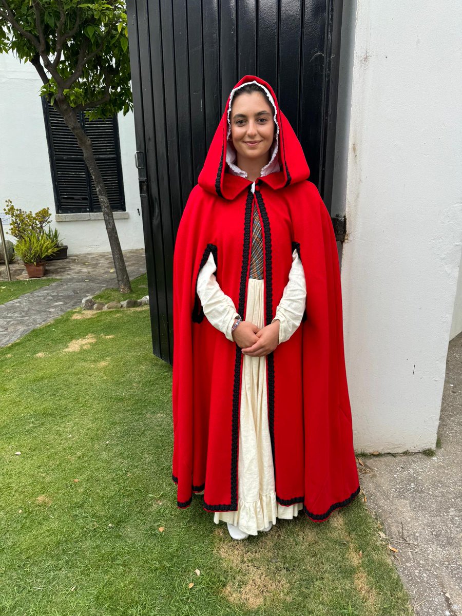 GibraltarMuseum's tweet photo. #Gibraltar Woman made her appearance as usual too! https://t.co/Ji8X7Tagwl