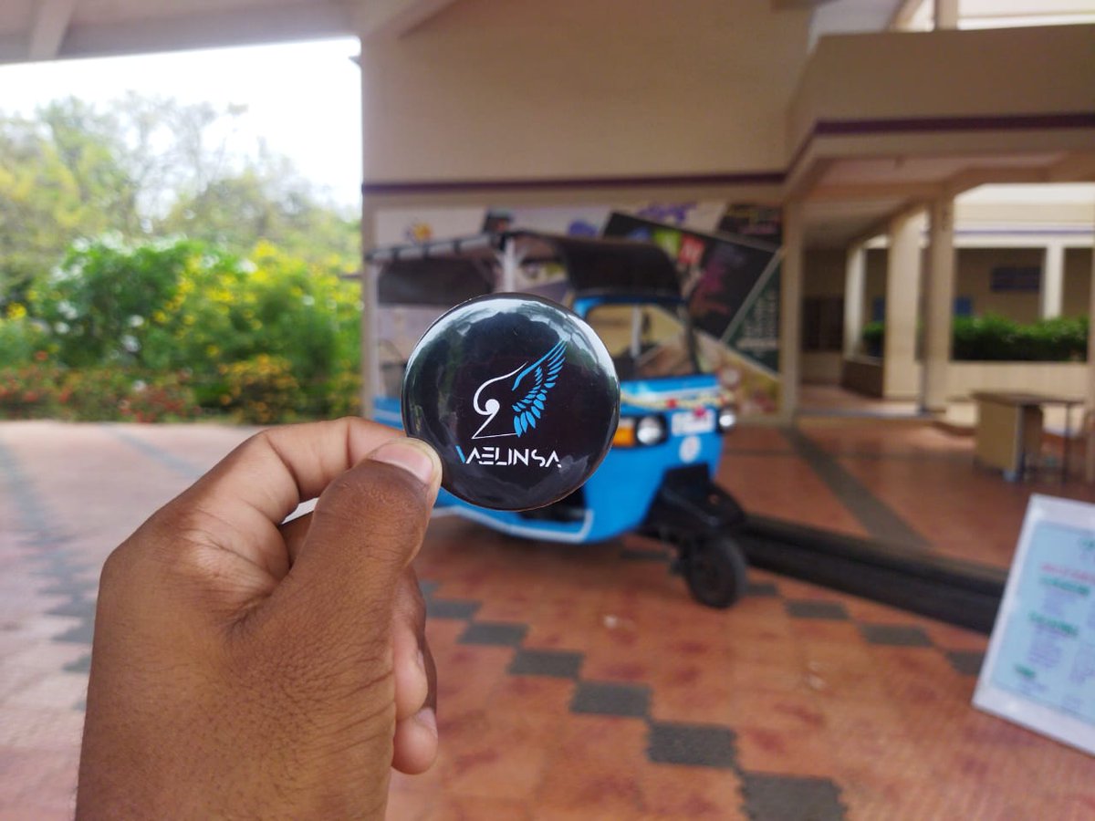 vaelinsa's tweet photo. Get ready to be electrified!

VAELINSA⚡MECHNIDO

Unveiling tommorow!!

Chendhuran College of Engineering and Technology

#Elektroauto #ElectricCars #battery #college #ProjectSuccess #ProjectSuccess  #ProjectManagement #vaelinsa #3d #printing #manufacturer https://t.co/I62SEKQsdZ