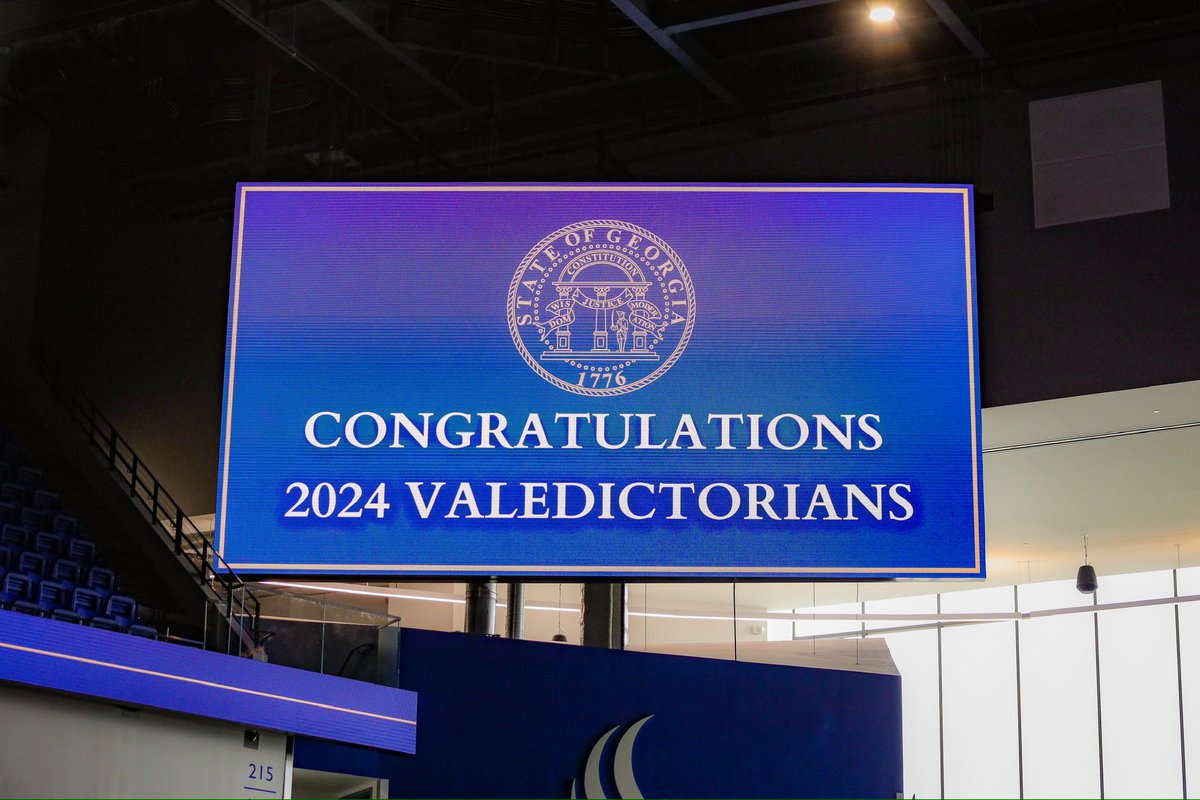 GovKemp's tweet photo. Today we celebrated some of Georgia’s best and brightest high school graduates at the annual Valedictorian Day celebration.

Our future is bright because of these young leaders! https://t.co/d95AUmHmPn