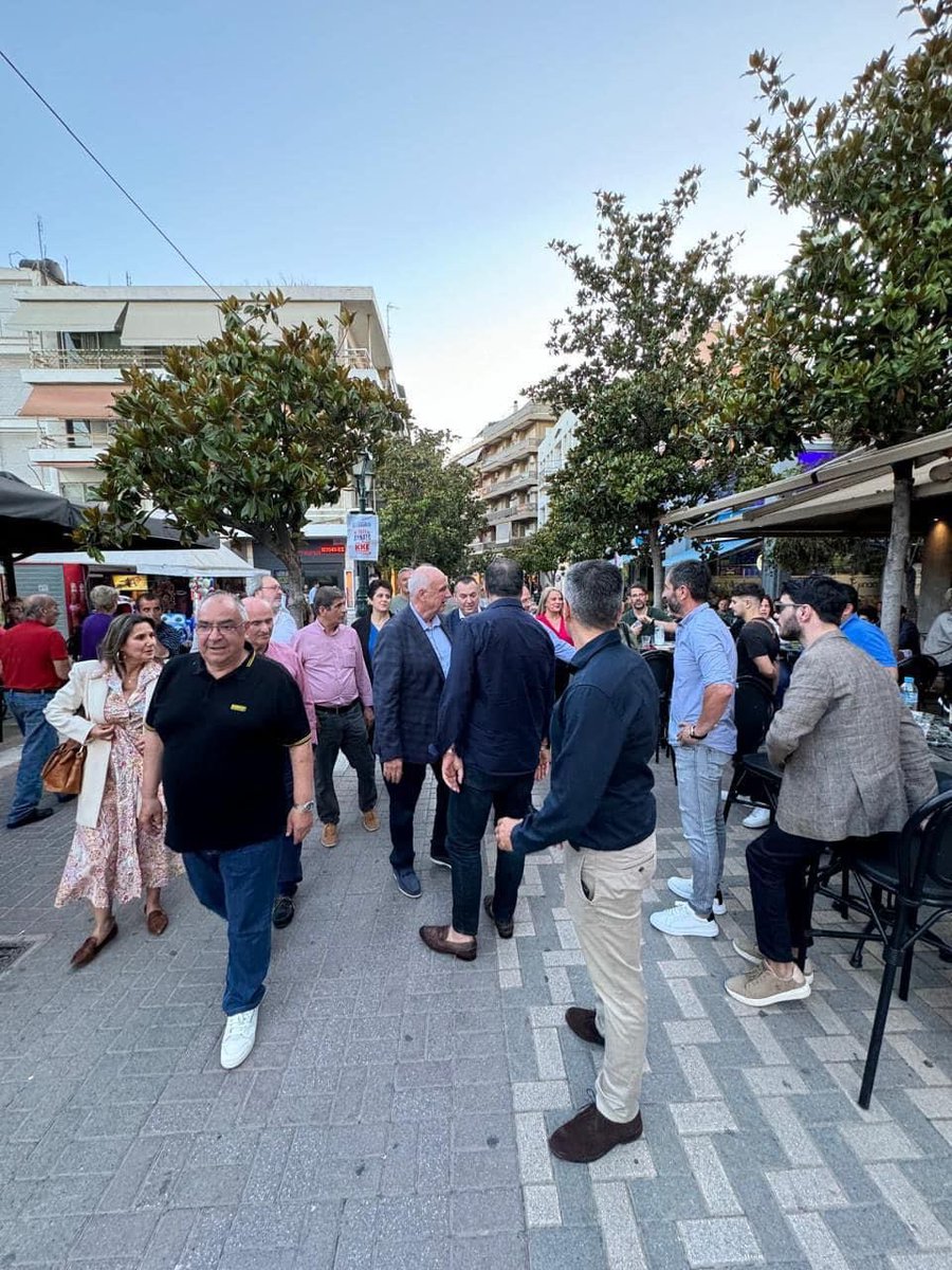 v_meimarakis's tweet photo. Στον Πύργο,σε εκδήλωση της ΔΕΕΠ Ηλείας,ως κεντρικός ομιλητής,
αναφέρθηκα στα θέματα της ευρωπαϊκής ατζέντας,όπως η αναθεώρηση της ΚΑΠ,το μεταναστευτικό,η άμυνα,η τεχνητή νοημοσύνη,το Ταμείο Ανάκαμψης.
Ευχαριστώ τον Υφ.Προστασίας του Πολίτη @anikolakopoulos για την παρουσία του. https://t.co/osfHlyHuwv
