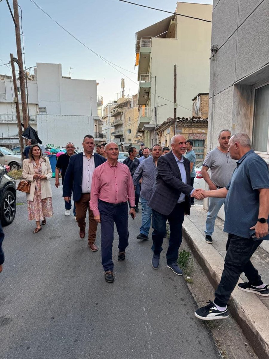 v_meimarakis's tweet photo. Στον Πύργο,σε εκδήλωση της ΔΕΕΠ Ηλείας,ως κεντρικός ομιλητής,
αναφέρθηκα στα θέματα της ευρωπαϊκής ατζέντας,όπως η αναθεώρηση της ΚΑΠ,το μεταναστευτικό,η άμυνα,η τεχνητή νοημοσύνη,το Ταμείο Ανάκαμψης.
Ευχαριστώ τον Υφ.Προστασίας του Πολίτη @anikolakopoulos για την παρουσία του. https://t.co/osfHlyHuwv