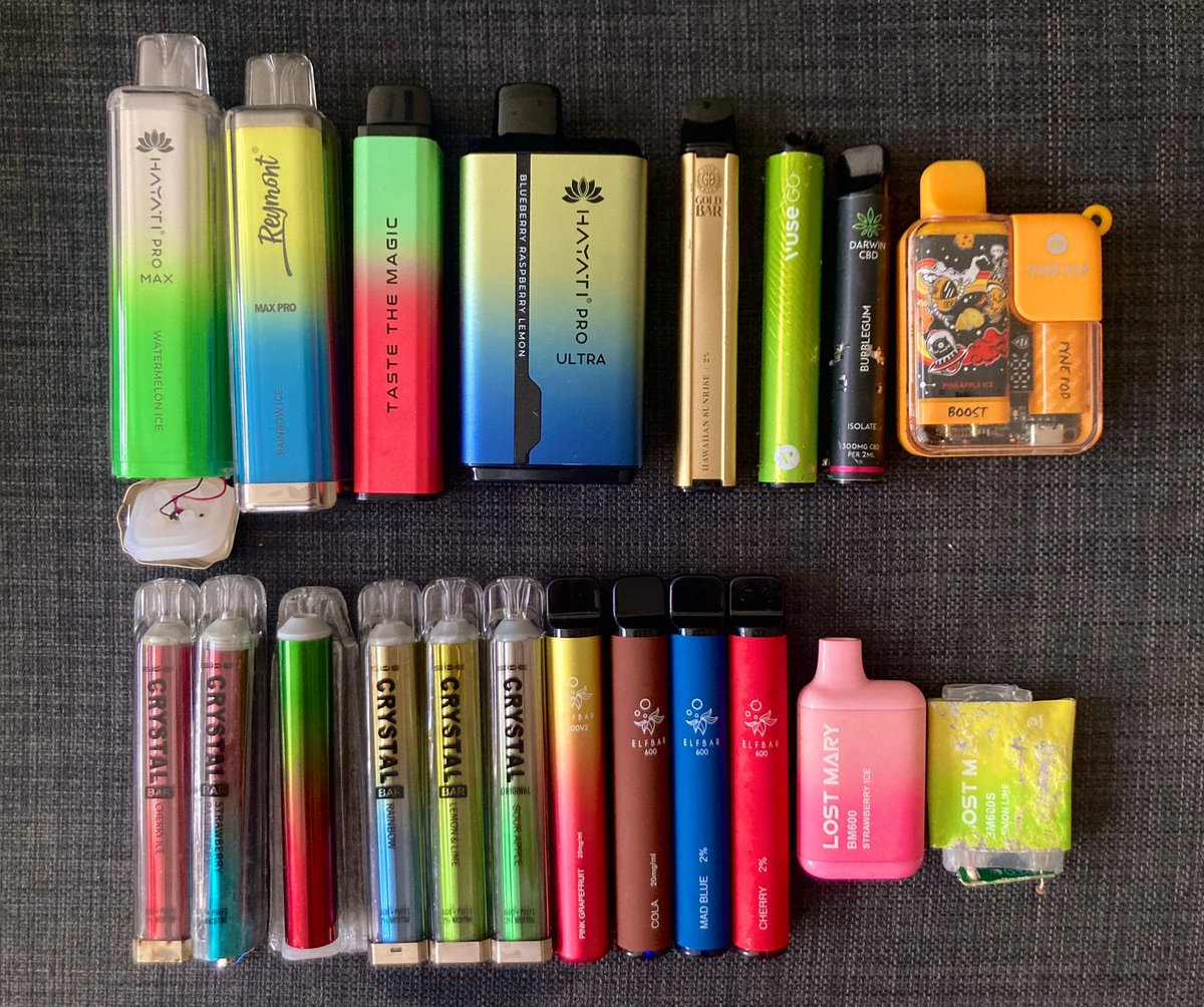 AJS77's tweet photo. Disposable vape count for week ending Sunday 19 May: 20
#BanDisposableVapes #NoVapes https://t.co/2mFsn3FS7w