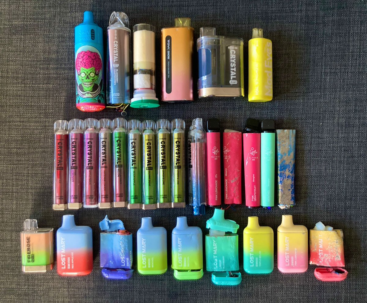 AJS77's tweet photo. Disposable vape count for week ending Sunday 26 May: 30
#BanDisposableVapes #NoVapes https://t.co/dxzgC873oi