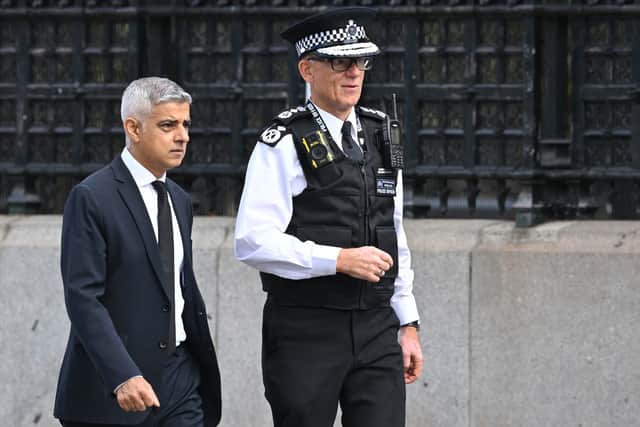I say both Sadiq Khan and Mark Rowley should be REMOVED  from office.
Drop a ❤️ retweet and follow me if you agree.
