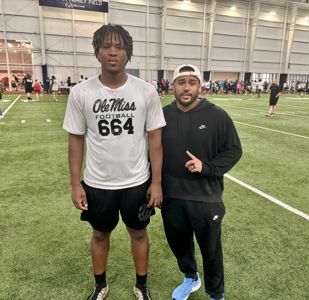 EmanuelTucker7's tweet photo. #AGTG After a good talk with @LetsGo_Bo5 and great camp day I’m blessed to receive an offer from @OleMissFB 💪🏾 @pkendallmurphy @CoachCurbow @BHoward_11 @shettles_braden @jayden_hicks35 @NAHSFball @CRStubblefield @MacCorleone74 https://t.co/Axa6syZpQc