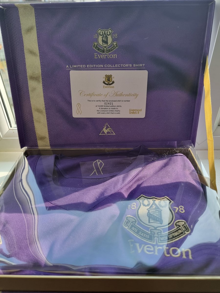 KevShockwave's tweet image. What a lovely Limited edition shirt  for my beloved EFC. My favourite now must be my green Coleman shirt.