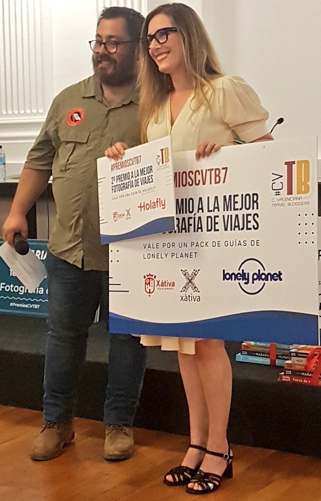 MarcoVolador2's tweet photo. 1° @This_Is_Travel
2° @MissCircunstan
3° @NaiaRaBotia
, ganadores #PremiosCvtb7 categoría Mejor Fotografía sobre Comunitat Valenciana.

Premios @Balearia @lonelyplanet_es @holafly_com y @civitatis

¡Felicidades! https://t.co/D6Obo0dmPr