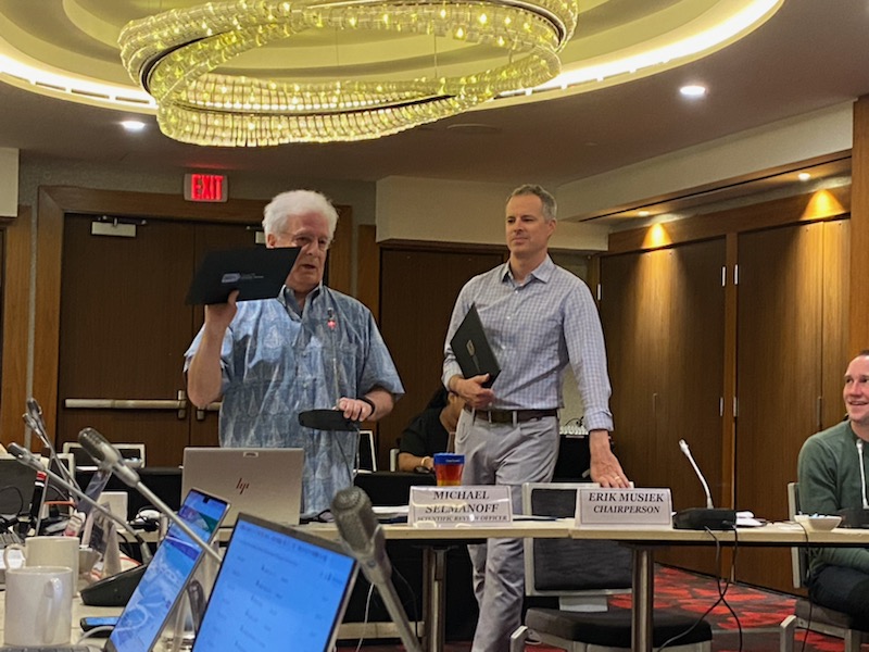 Erik Musiek tweet media