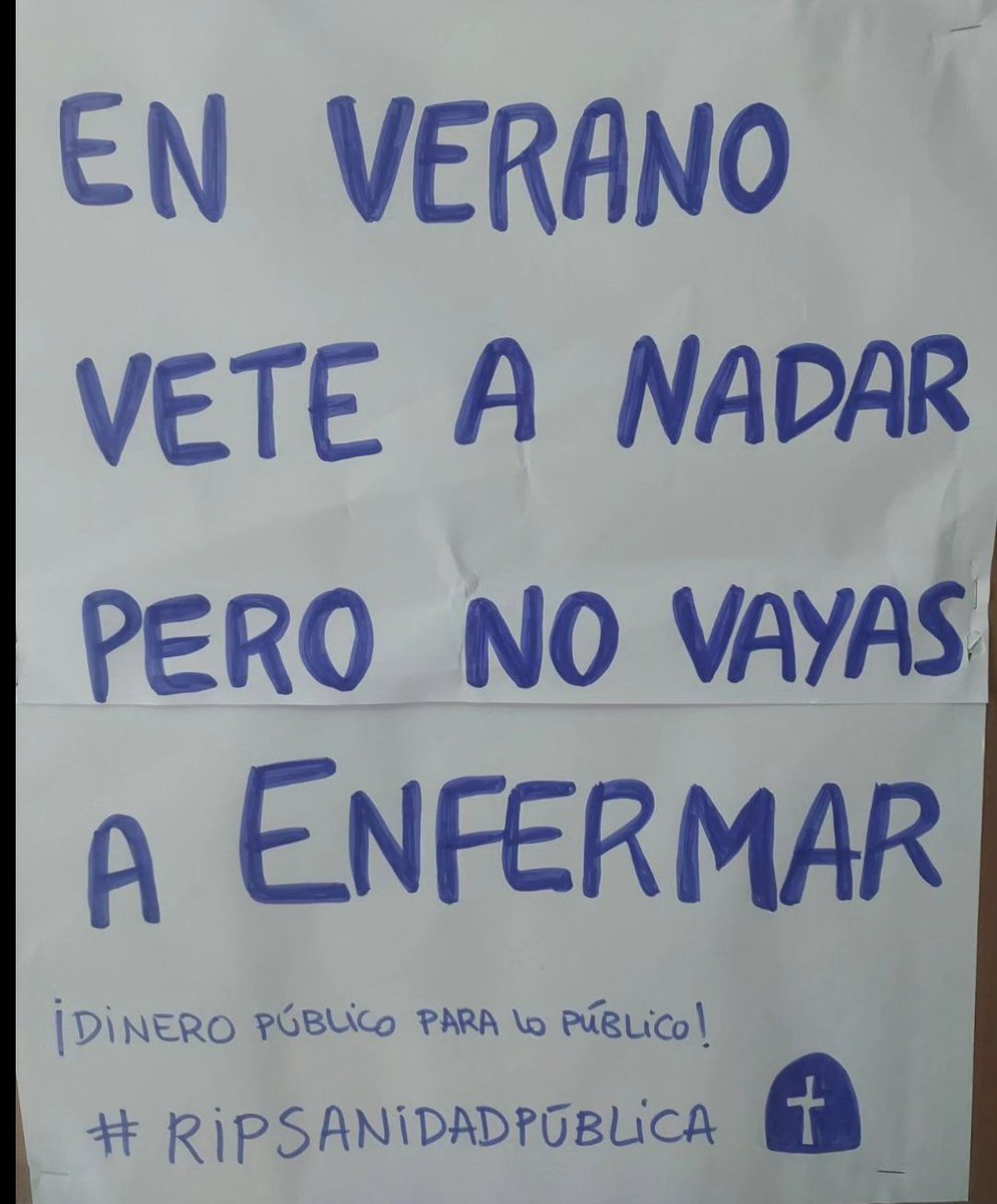 Hoy, lo público SE LUCHA! Lectura tras la manifest: poca participación con el maltrato que sufrimos por parte de la Junta, y poco espacio en los medios de comunicación (la TV pública andaluza  ha dado + minutos televisivos a una noticia sobre pies). Tenemos lo que merecemos.