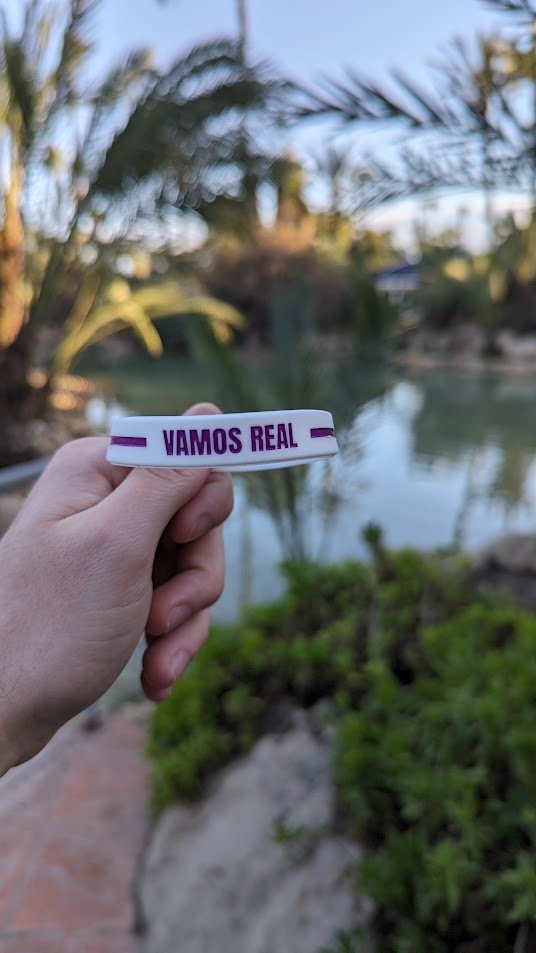 ⚪️🟣SORTEO de una pulsera "HASTA EL FINAL VAMOS REAL" en la final de la Champions! #APorLa15

Requisitos:
- Dar RT a este tweet
- Seguirnos
- Menciona a 1 amigo

📅 Resultados el domingo 2 de Junio a las 21:00