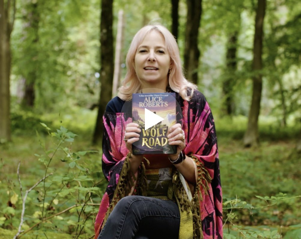 authorfy's tweet photo. ✨ NEW MASTERCLASS &amp; BOOK GIVEAWAY!! ✨

We’ve got a brand new Author Masterclass with this month’s @Waterstones Book of the Month author @theAliceRoberts.

To WIN a hardback copy:
🐺 RT by 16.06.24
🐺 UK only

Watch Alice’s videos &amp; download resources at https://t.co/a3qKDQWdU1 https://t.co/4Ydox5aGZO