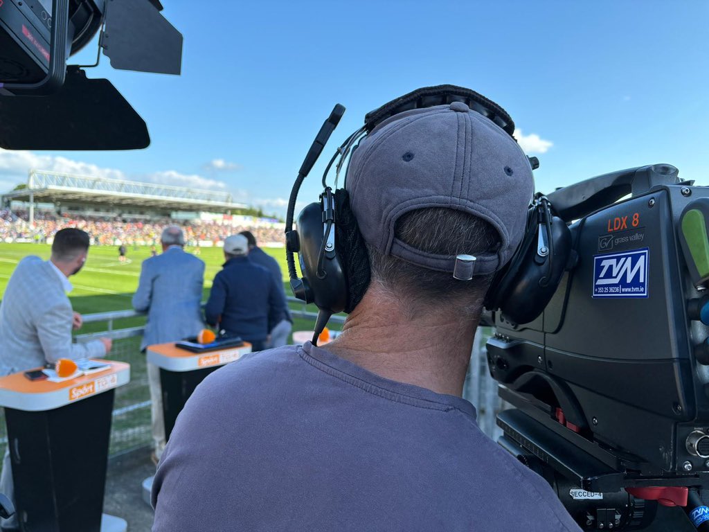 Television Mobiles (@tvm_ie) on Twitter photo Here comes the sun 😎
In Kilkenny this evening for <a href="/Offaly_GAA/">Official Offaly GAA</a> V <a href="/TipperaryGAA/">Tipperary GAA</a> under-20 All Ireland Final, live on #GAABEO <a href="/SportTG4/">Spórt TG4</a> Here comes the sun 😎
In Kilkenny this evening for <a href="/Offaly_GAA/">Official Offaly GAA</a> V <a href="/TipperaryGAA/">Tipperary GAA</a> under-20 All Ireland Final, live on #GAABEO <a href="/SportTG4/">Spórt TG4</a>