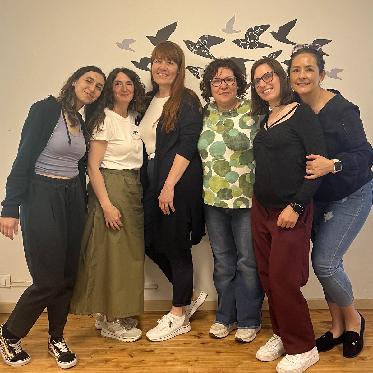 Altro percorso terminato con un gruppo che ha dato grandi soddisfazioni!

Abbiamo trattato tematiche come il #PersonalBranding e la presentazione personale, il #Networking, la #ComunicazioneEfficace, #LinkedIn

#progettoDiana #RegioneVeneto #formazione #FormazioneFinanziata