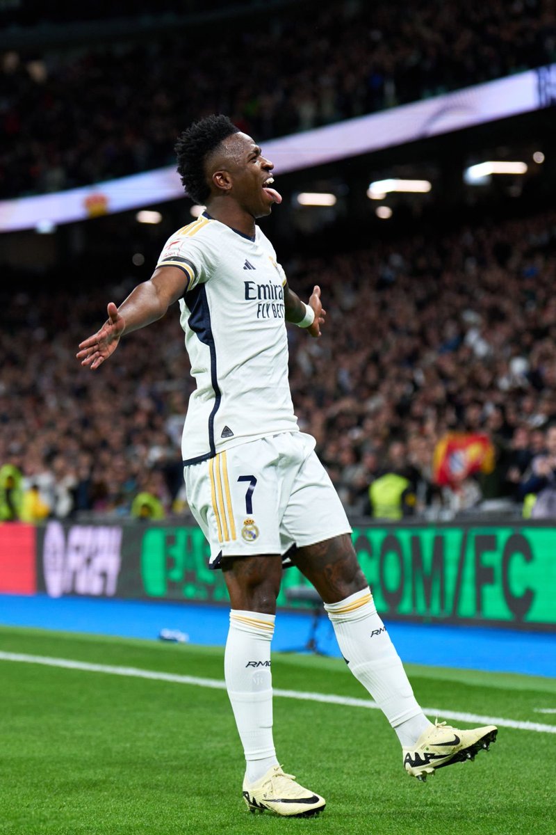 É DELE.

MAIS UMA FINAL, MAIS UM GOL.