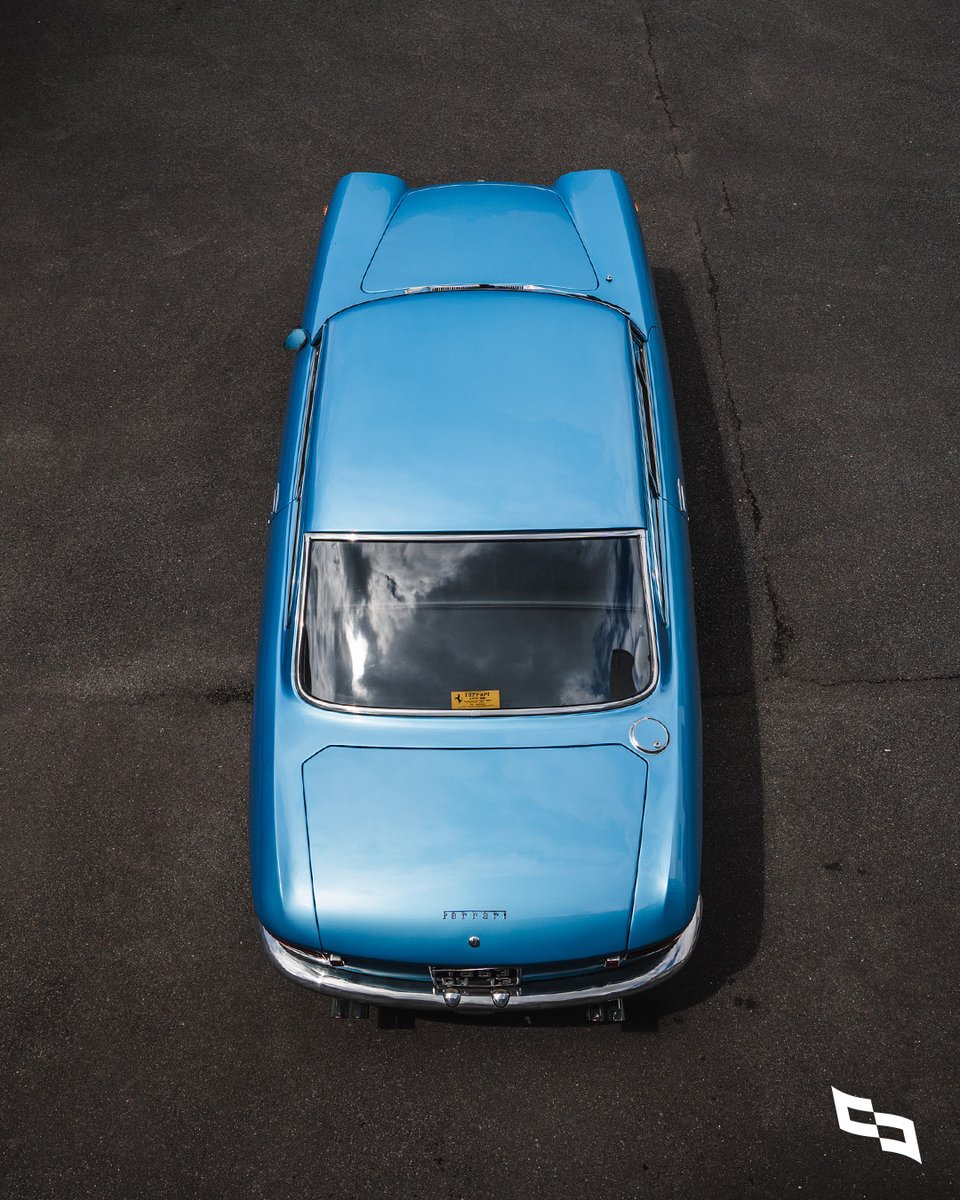 collectingcars_'s tweet photo. This Ferrari 330 GT 2+2 Series 1 is an elegant Pininfarina-styled grand tourer from the first year of production.
📍LIVE NOW - Harelbeke, Belgium
https://t.co/ZUmvXmQ0fK
#CollectingCars #Ferrari #330GT #V12 #ItalianCar #ColomboV12 #GrandTourer https://t.co/W3gj0HE5hY