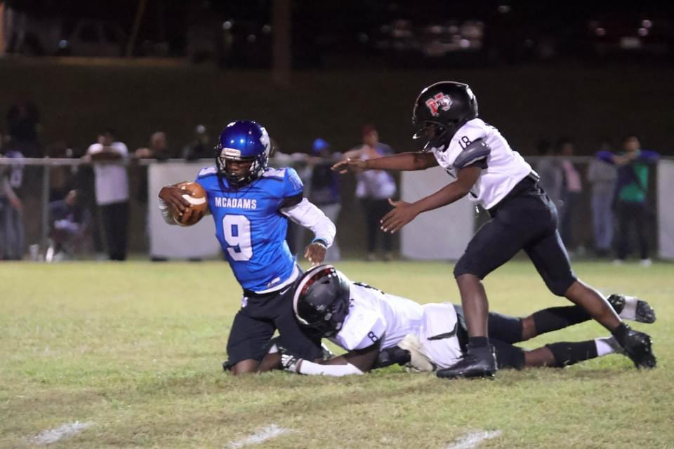 hudl.com/v/2PJDts

Vontavius Triplett 
C/O 2026
MLB/RB
225 Power Clean
375 Squat
220 Bench
Vontavius  had a great spring! In two quarters -compiled 8 tackles 5 assists 2 QB hurries &amp; 1 sack! He's one of many rising juniors for the Tigers he will make a buzz this year in 1A