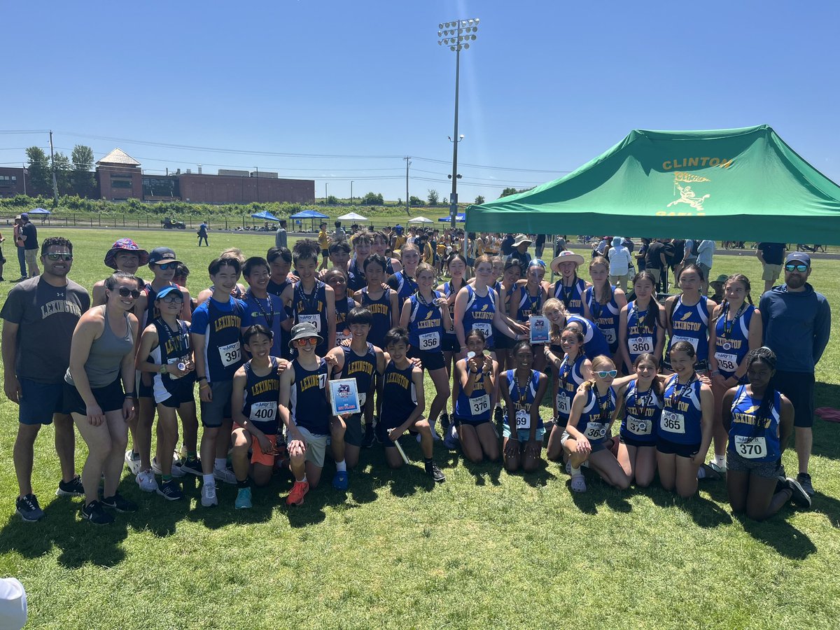 Middle School Track State Championships 

Clarke Girls - 1st 🥇 
Clarke Boys - 1st 🥇 

So proud of the team all year. First ever Championship for the girls and 3rd for the boys!  @ClarkePrincipal <a href="/LexMinutemenAth/">Lexington Athletics</a>