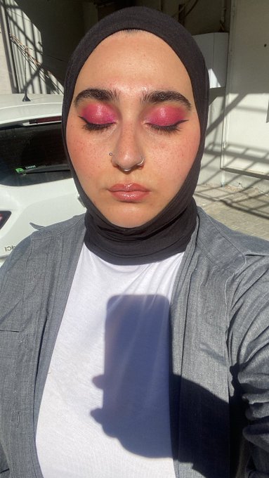 hemen barbie makyajıma bakın &ccedil;abukkk 💖 https://t.co/caENWSWR2e