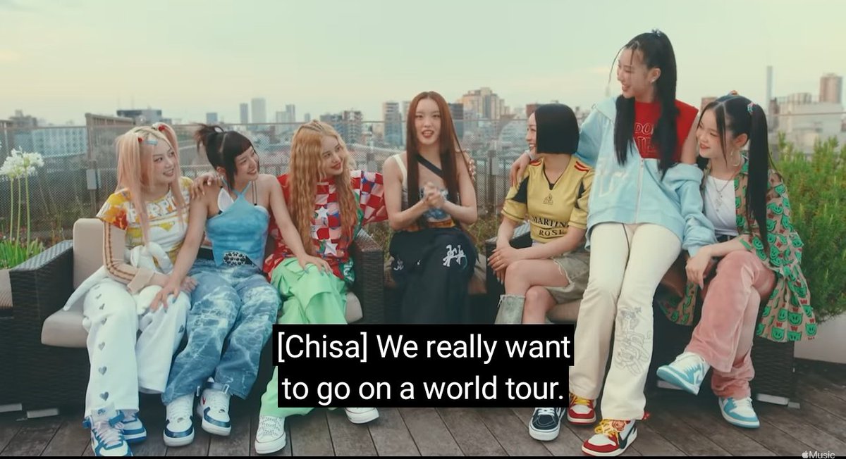 lovpixiz's tweet photo. oh my chisa you are getting your dream and everything more :( https://t.co/78B3gpjX0Z