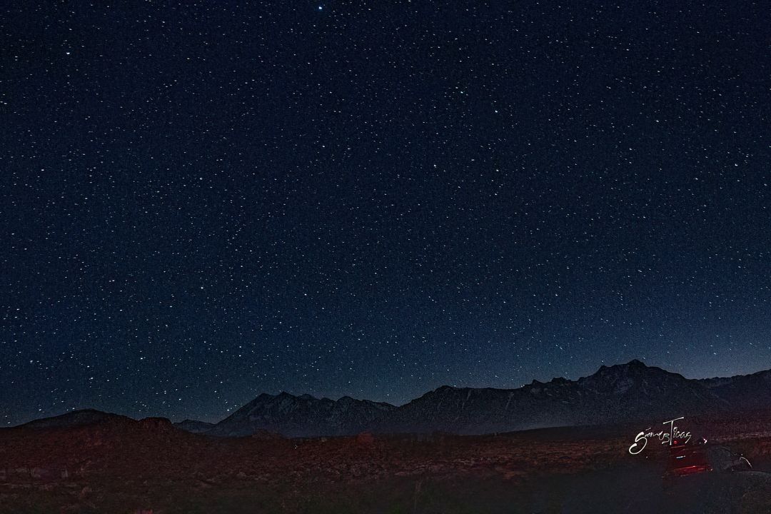 gomezTicas's tweet image. Picture of the day: Starry night at Mammoth Lakes Mountains.
#california #EastSierra #MammothLake #VisitCalifornia #WildCalifornia #californiaadventure #naturephotography #canon #canonusa