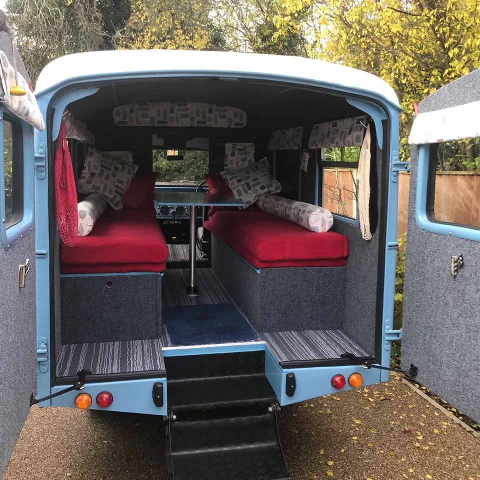LandyStore's tweet image. Ad: I saw this vehicle at a show last year and it's beautiful 💙
1965 Land Rover Series 2a Lomas Ambulance Camper Conversion
On eBay here --&amp;gt;&amp;gt; bit.ly/453XC1t

 #LandRoverSeries2a #LomasAmbulance #CamperConversion #ClassicCars #CarShow #VehicleSpotting