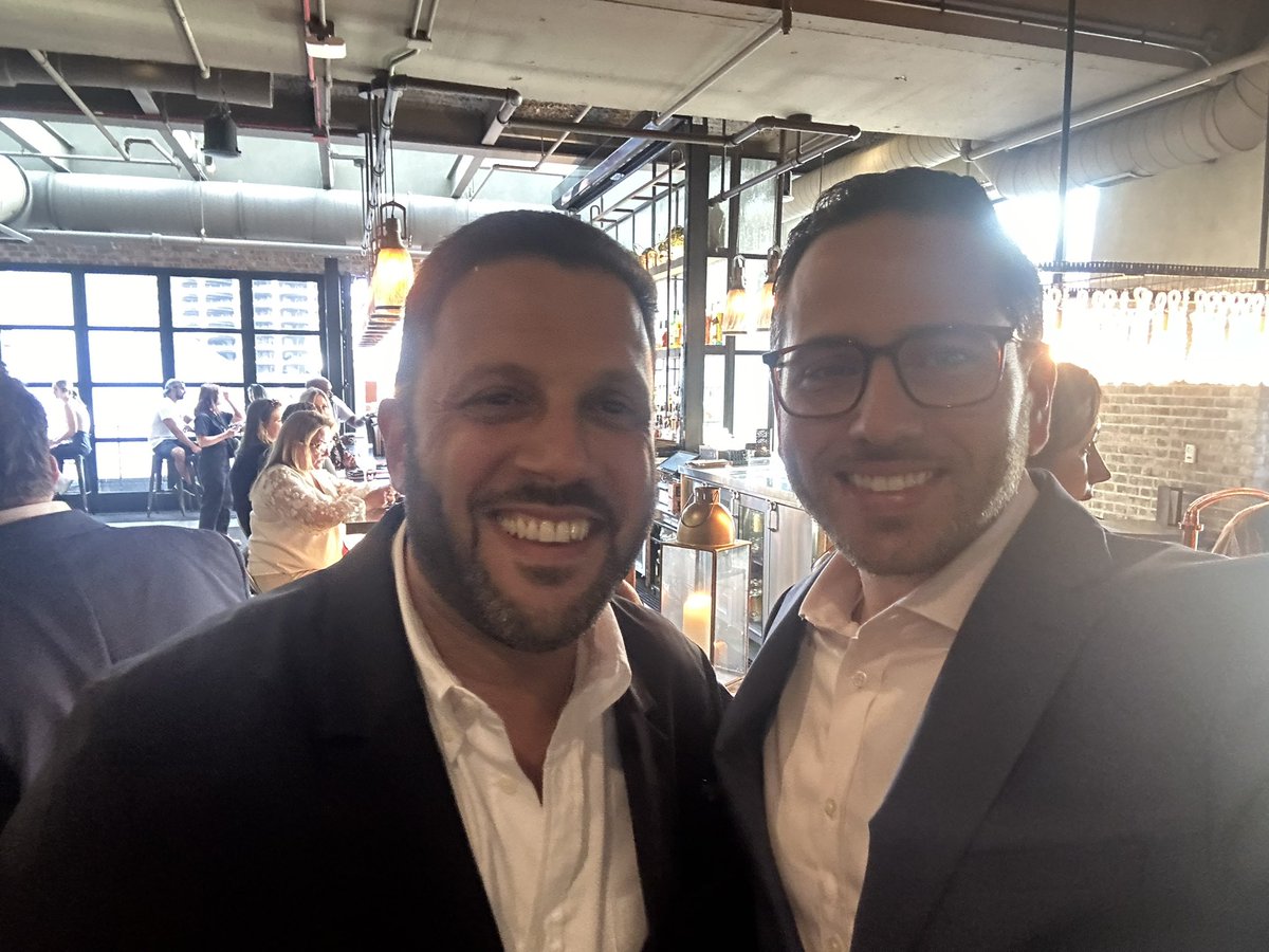 Brian Pico, MD (@bpicomd) on Twitter photo First two days of #ASCO24 have been stellar thus far. Over 40,000 in-person and virtual attendees who share a common goal. Nothing like it. Grateful to be here to collaborate and learn. <a href="/MCIStrong/">Memorial Cancer Institute</a> First two days of #ASCO24 have been stellar thus far. Over 40,000 in-person and virtual attendees who share a common goal. Nothing like it. Grateful to be here to collaborate and learn. <a href="/MCIStrong/">Memorial Cancer Institute</a>