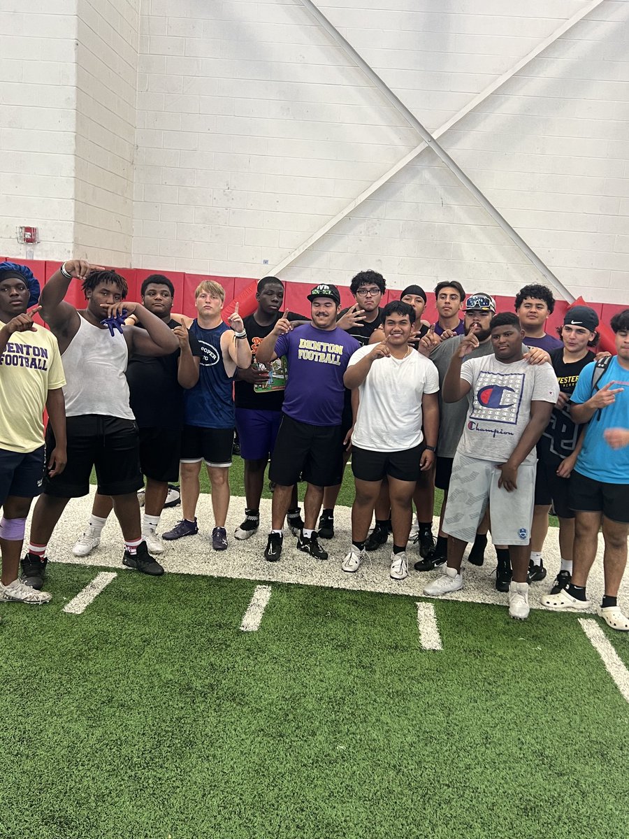 CoachMcBride62's tweet photo. Proud of our big boys competing in the ⁦@HSUCowboys⁩ linemen challenge. 4th place and a ticket to the state qualifier in Abilene. #JYD ⁦@DHSCoachMiller⁩ ⁦@DentonFootball⁩ https://t.co/OqF44Q5csD