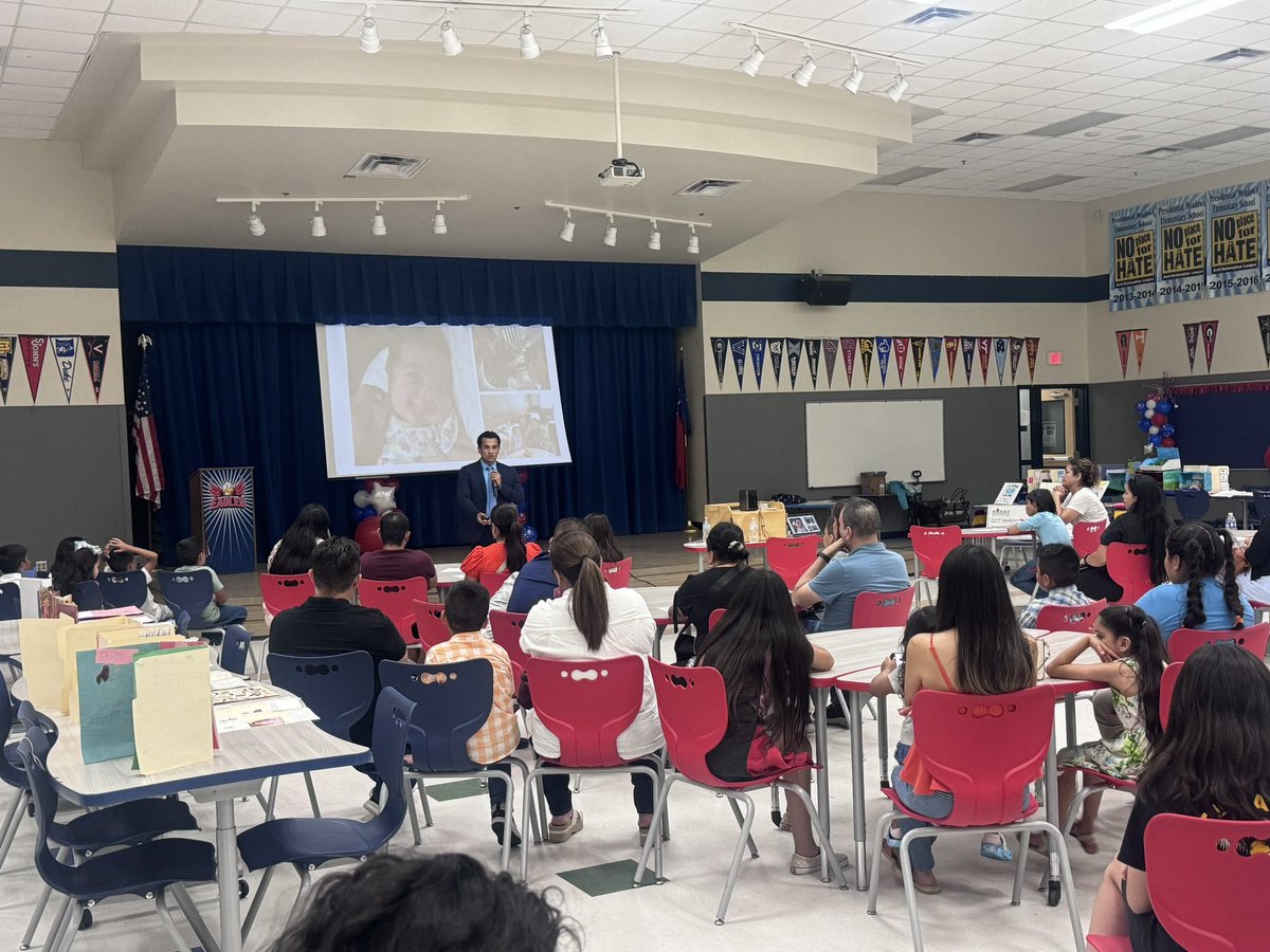 Manor ISD Multilingual Ed tweet media