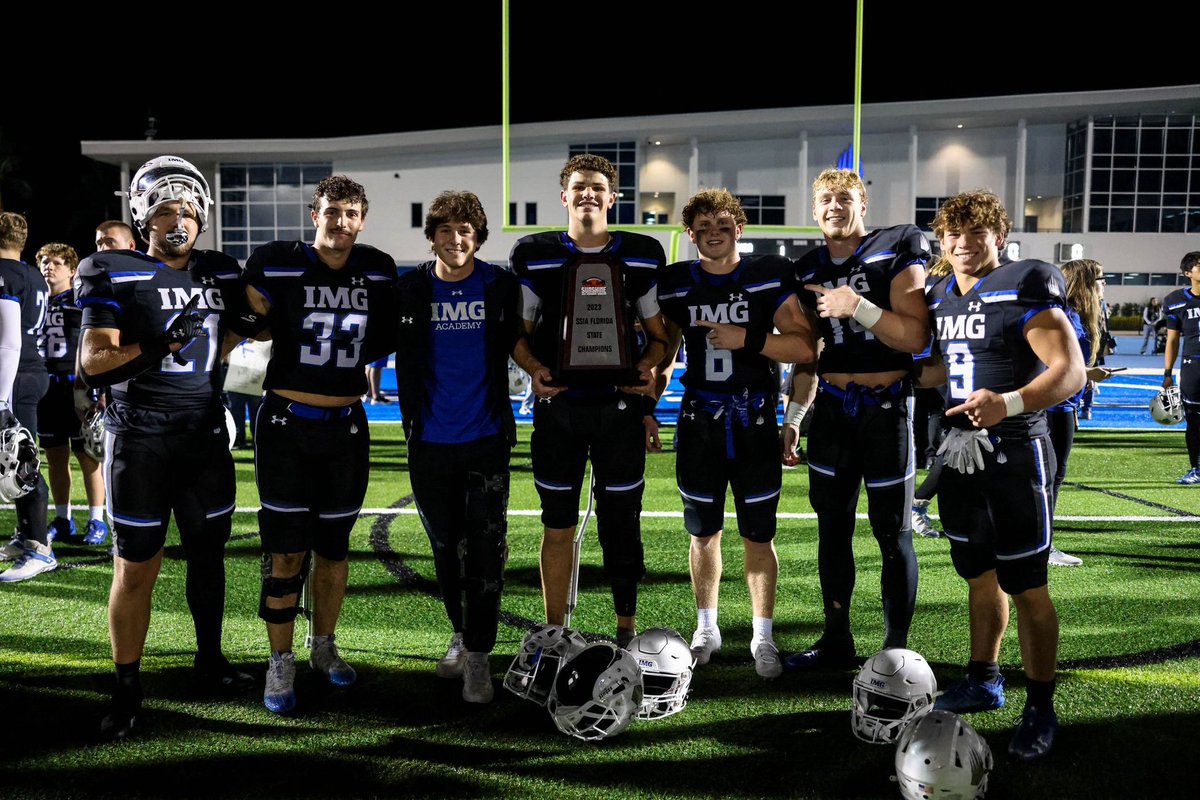 zakk_garrett_21's tweet photo. First off I’d like to thank all of the coaching and training staff at IMG for developing me into the player that I am today, I’d like to thank @CoachDennisIMG and @CoachKyleBrey for the effort they’ve put into leading the varsity program and finishing of this season as state champs! I give thanks to the coaches that believed in me and allowed me to apply myself to the game day in and day out. I want to thank the teachers and all of the staff that has helped me achieve academic success throughout my high school career. Lastly, I want to appreciate all of the great teammates and life long friends and memories that I’ve gained during my past 3 years at IMG pushing me to go harder each and every day. Having said that, I’d like to announce that I will be transferring back home to Southwest Christian School in Fort Worth, Texas where I will be finishing my final year of high school football and academics! This has been a long process and none of it would be possible without the guidance of the Lord and support from my family. I’m beyond excited for the new opportunity and I’m ready to get to work 🤝 @76kharrison @CoachJeffDixon @SCSEaglesFB 
@TXPSMedia 
@TXPrivateFBGuy 
@TXTopTalent