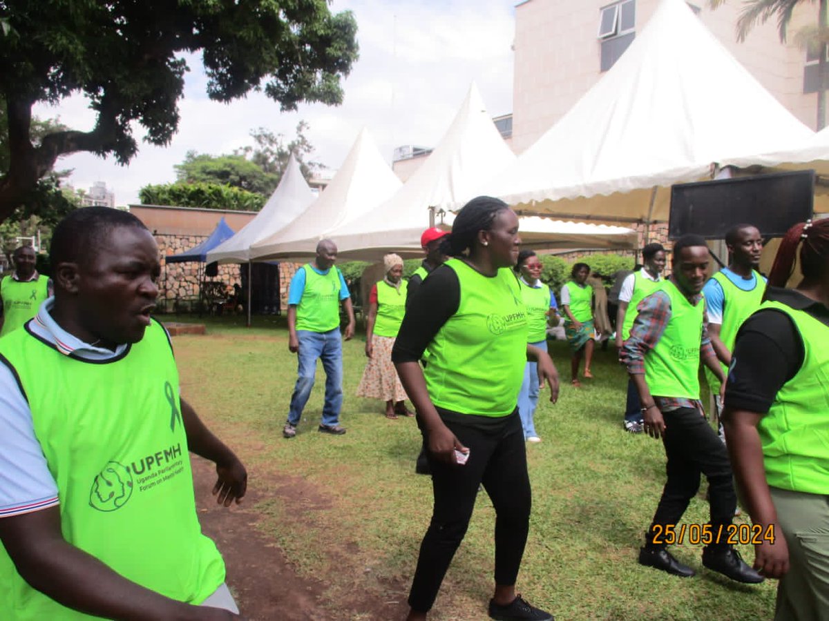 This was the 5th day of the 2nd annual mental health awareness camp and where there was alot of exercise done, since exercise is good for mental health #sdgs #mentalawareness <a href="/gracekryan/">Grace Ryan</a> <a href="/MMyjourney/">Heart2Heart chat</a> <a href="/NHS_ELFT/">East London NHS Foundation Trust (ELFT)</a> <a href="/purpletrousers/">satyin taylor</a> <a href="/OdokiJ/">Odoki Jimmy Acellam</a>