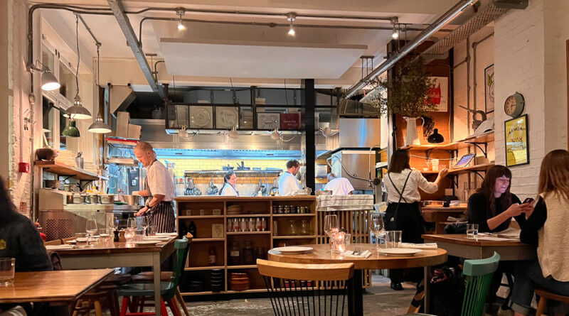 Jamie Goode tweet media