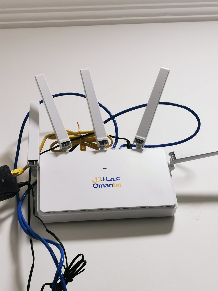 رسالة شديدة اللهجه الى <a href="/Omantel/">Omantel عمانتل</a>
<a href="/AskOmantel/">اسأل عمانتل</a> 
يكفي استغلال لعملائكم يعني الواي فاي معي اموره عال العال ومنتظم في الدفع ومن جاني اتصال عشان ترقية الباقه ورفضت لاني اصلا الباقه الي معي ما استهلك نصها بدء النت يضعف تدريجيا لين وصل فيه يقطع خير شر واضطر ابنده واشغله عدة مرات باليوم