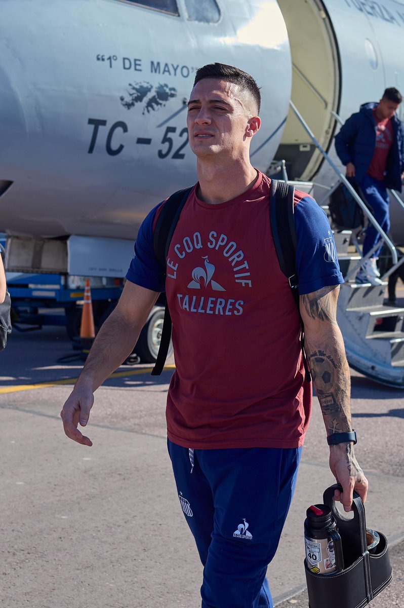 📍 ¡Ya estamos en Santiago! 

🔵⚪️ #VamosTalleres #TorneoBetano2024🏆