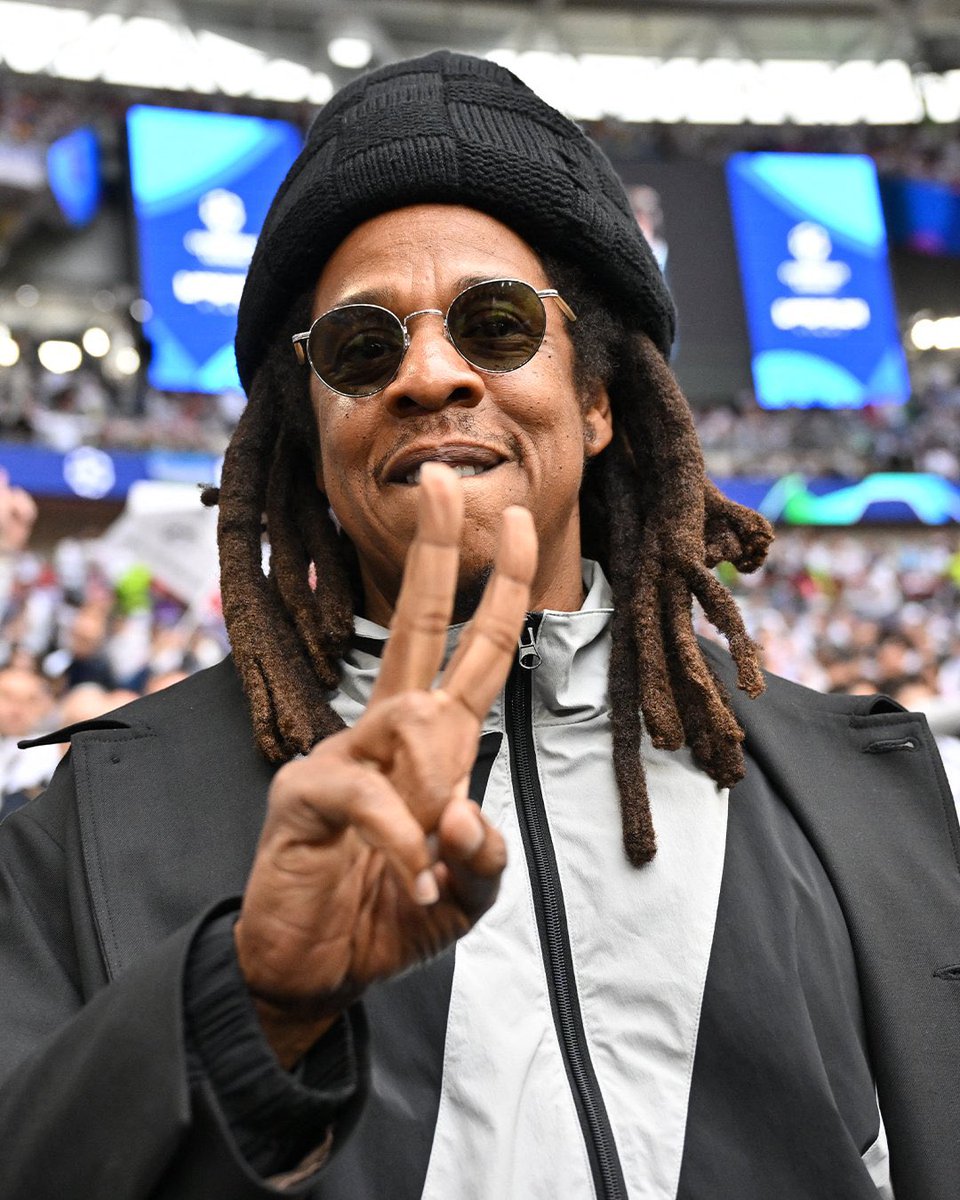 EfmTanzania's tweet photo. Jay - Z is here Tonight #UCLfinal 
-
#ChampionsLeague #EDigital https://t.co/mUxMqZ0sb5