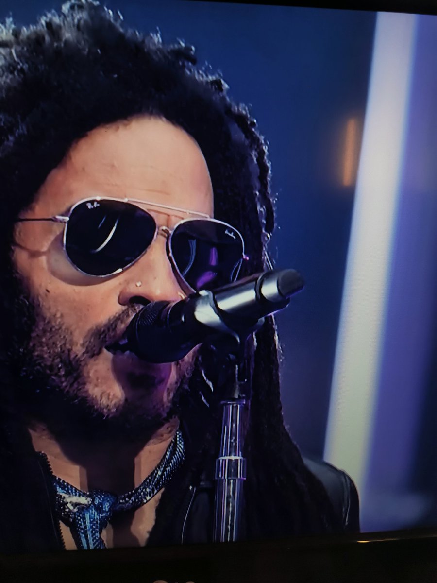 fkkforever's tweet image. Lenny #Kravitz #ChampionsLeague