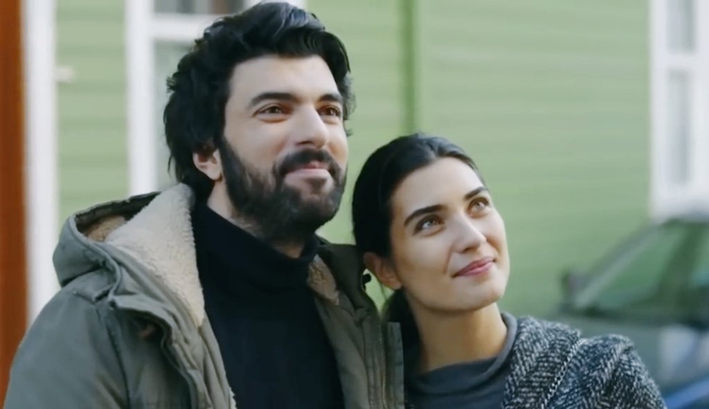 Sinorina__'s tweet photo. Canler benim yaa, çök seviyorum size çök 🫶😭🥹

#EnginAkyürek #TubaBüyüküstün https://t.co/Fbr6KY5dHP
