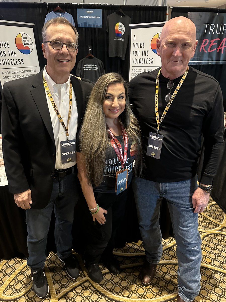 901Lulu's tweet photo. Look who stopped by the @AwarenessTCS booth at @CrimeCon to check out some flyers and help with awareness for the missing! 🤍 @behaviorpanel https://t.co/frQ33gkmuW