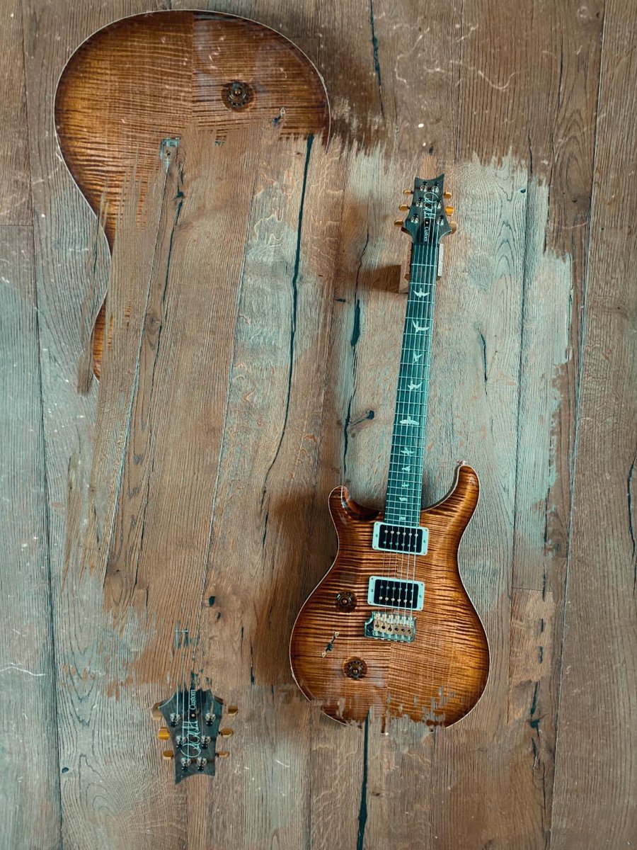 lefty_rocks's tweet photo. SALE PRICE👍👍🤘🤘
PRS LTD Edition Wood Library Custom 24 Left Handed.
 £4,699.00 Regular Price
£4,199.00 Sale Price
https://t.co/b8r4rCehSr https://t.co/ild4g0UhpD