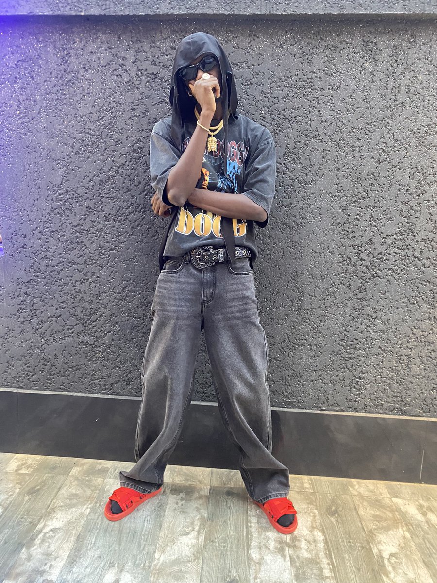 BigTwid tweet media