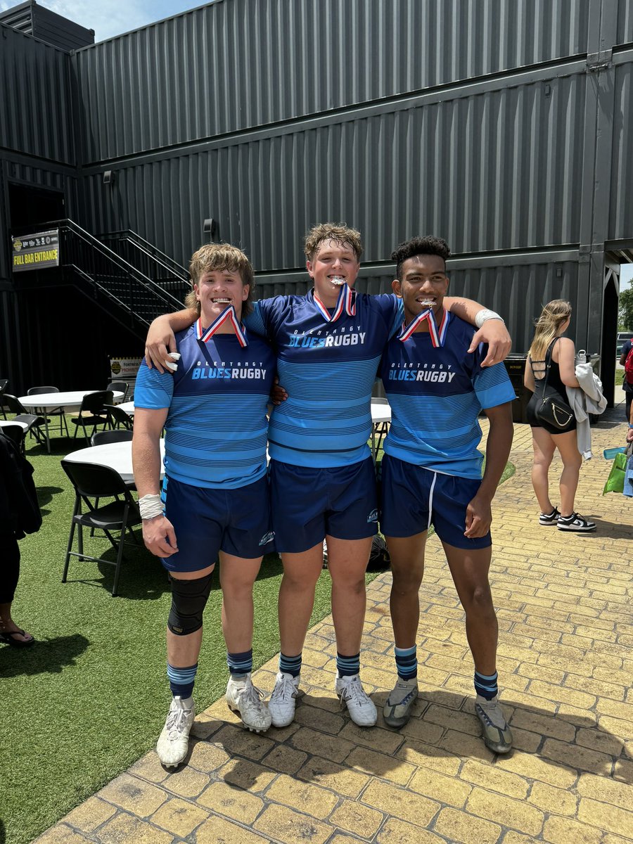HeatherBilly7's tweet photo. Congratulations @olentangyrugby on the State Championship! Great job @DeaconBilly3! https://t.co/W6j9V7EtjV