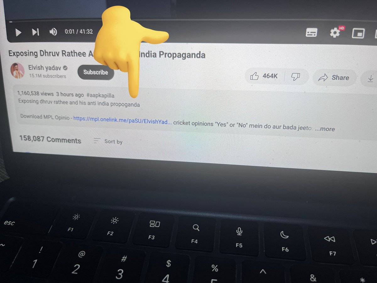 zazzyyyyyyyy's tweet photo. Jis Gamla Chor ko "propaganda" ki spelling nahi ati😂

Pehle title mein galat likha, phir theek kiya, description mein phir bhi galat! Mtlb, spelling ka satyanash!

Kch log Dhruv Rathee ka naam sirf views k liye use kar rahe hain,aur sath hi satta aur soft drink promote kar rha h https://t.co/njBiPkp4Yr