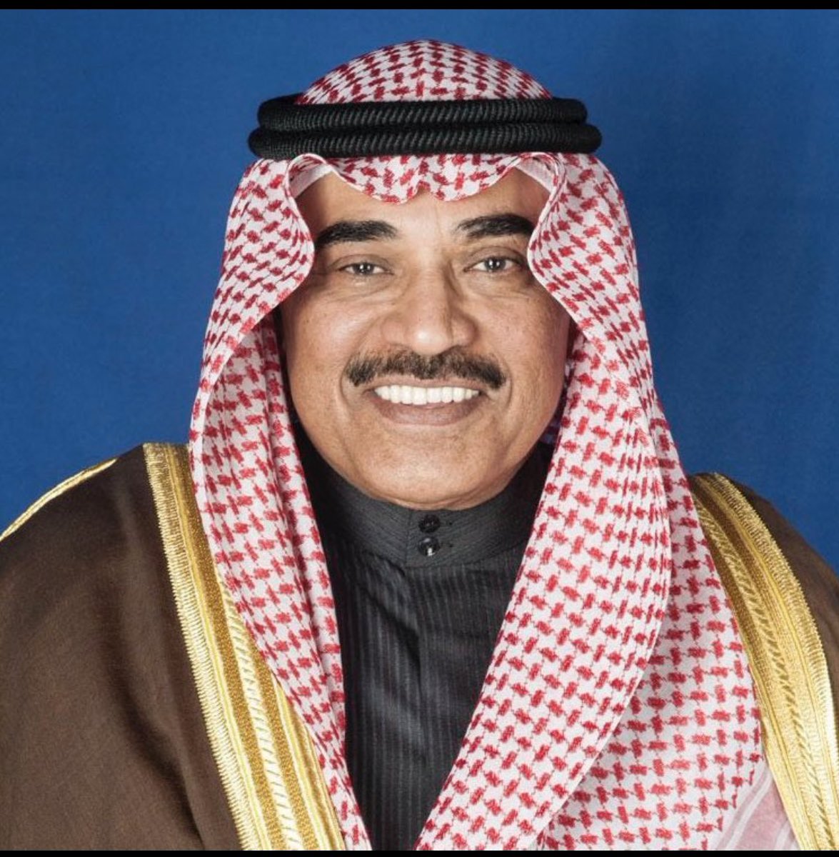 نهنئ ونبارك تزكية سمو الشيخ صباح الخالد ولياً للعهد، ونشهد بكفاءة سموه من خلال مزاملتنا له في مجلس الأمة حيث كان صاحب قرار قوي الحجة ومتطلع للإنجاز.
وفق الله الشيخ صباح الخالد في منصبه الجديد وعسى ألله أن يكتب الخير للبلاد والعباد في ظل قيادة سمو أمير البلاد الشيخ مشعل الأحمد