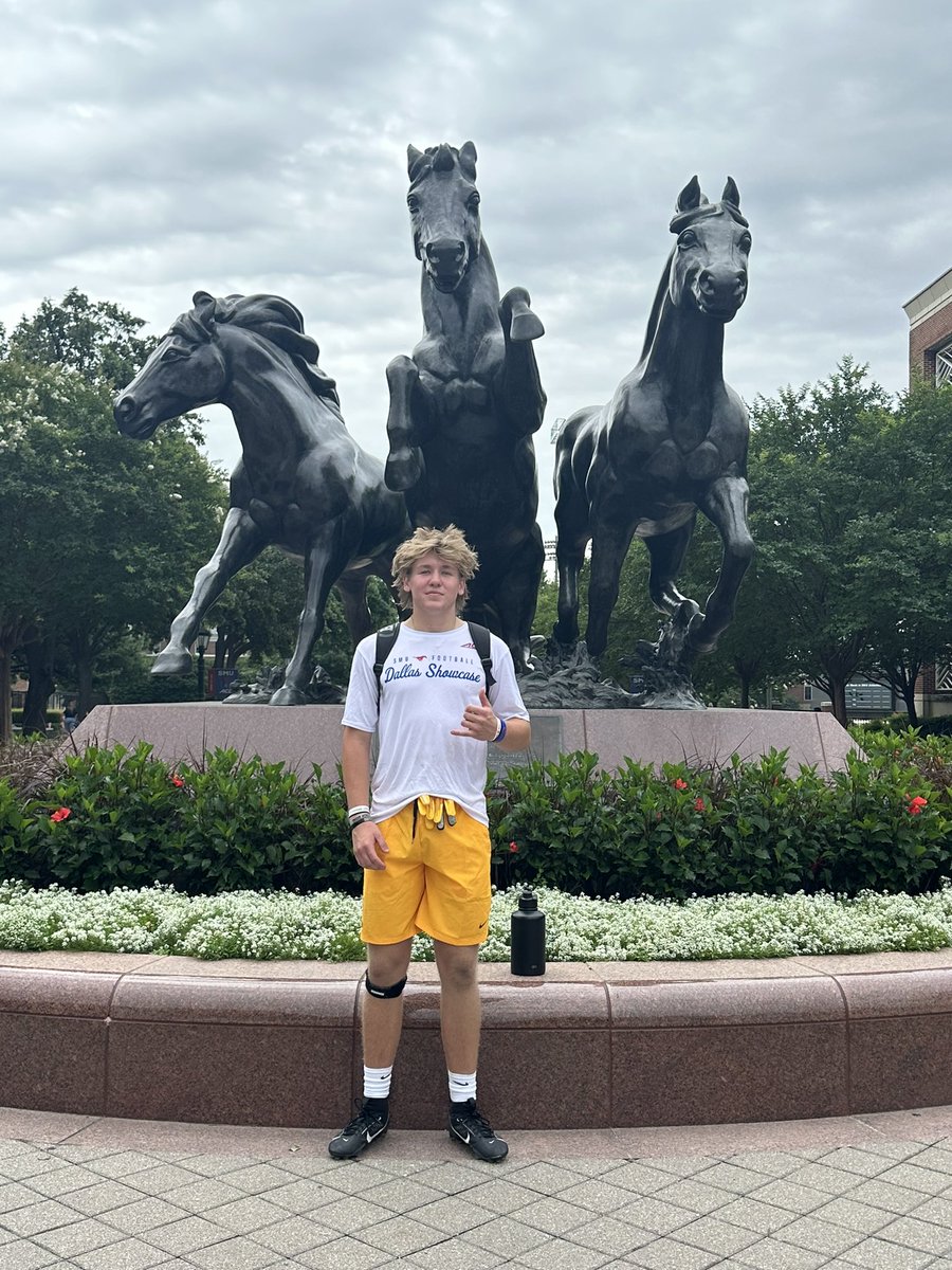 Landon Pol 6’5 240lbs TE tweet media